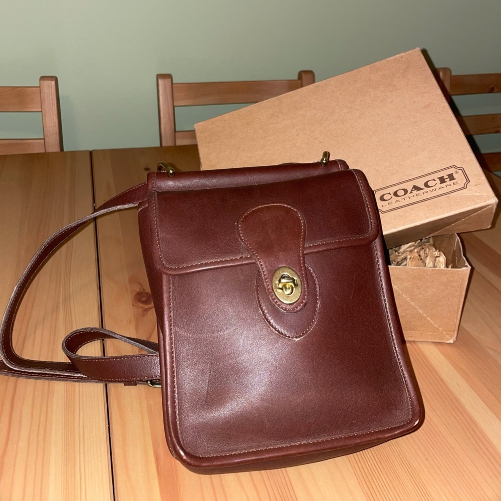 Brown leather purse